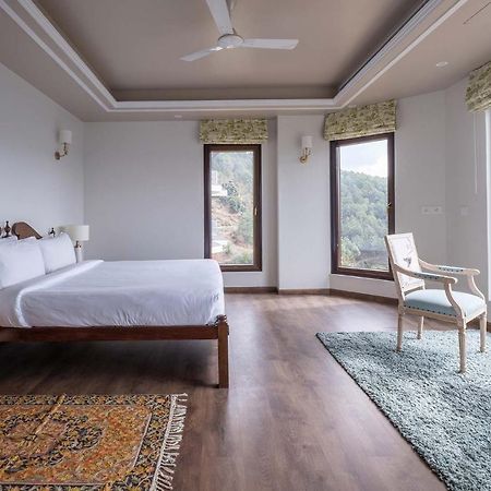Stayvista At Alpine Abode - Ultra Luxury Apartments Naldera Ngoại thất bức ảnh